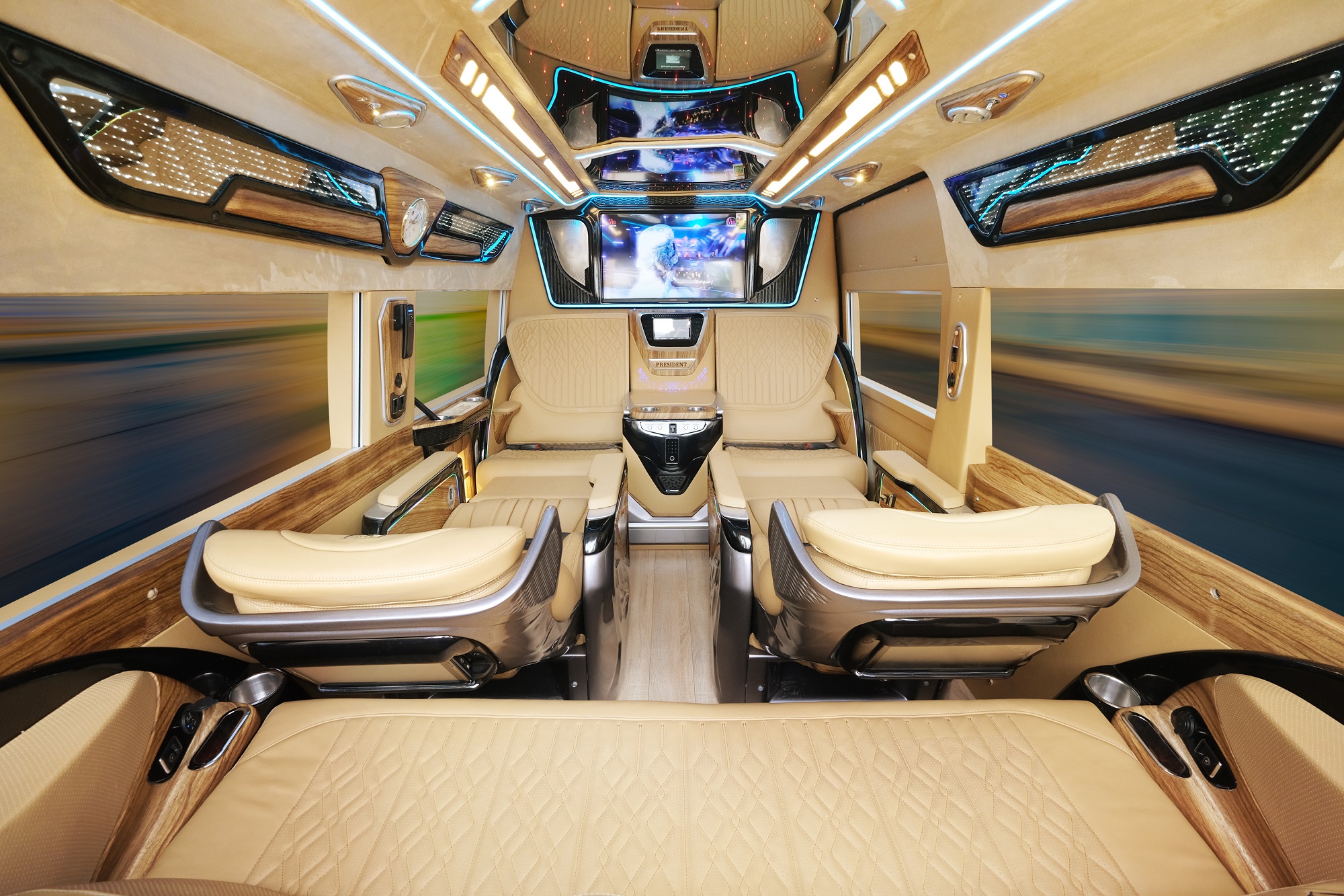 DCar President - Ford Transit